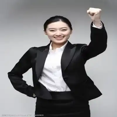 侯旭榕